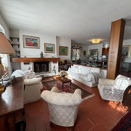 Alida With Pool Piemonte *